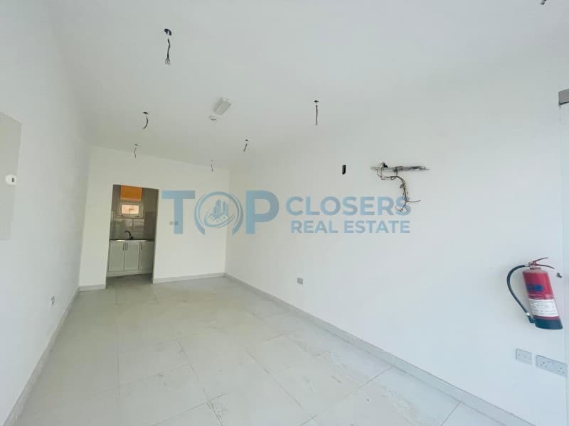 Brand New Shop | On street | Near Driving School - Image 4