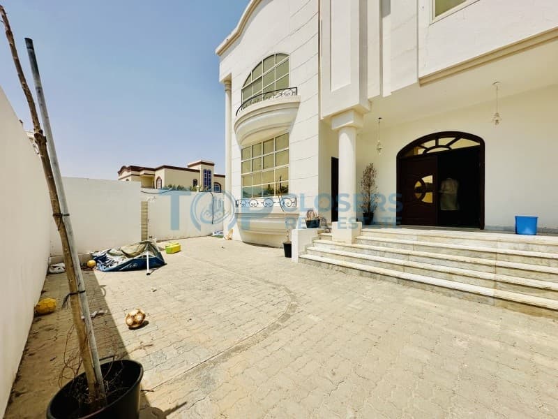 4 Master Br Private Villa | Near to Schools | Yard - Image 1