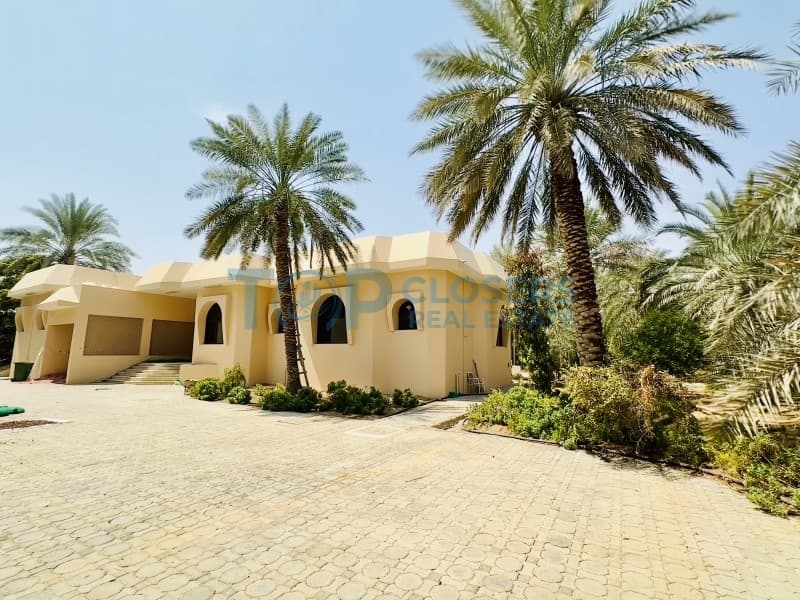 4Br GF Elegant villa| Garden & Pool| Driver Room - Image 1