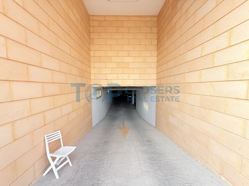 Listing Image 17