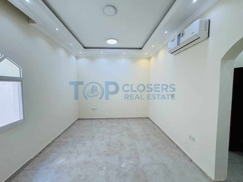Near Tawam hospital | Elevator | Wardrobe | Clean - Image 1