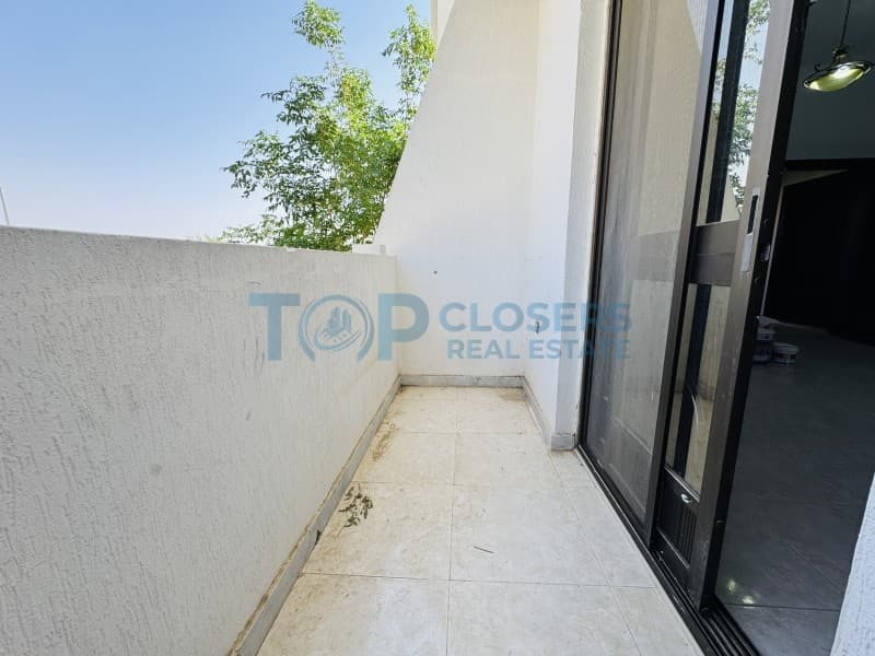 Near Dubai Exit | Huge Balcony | Spacious | Clean - Image 1