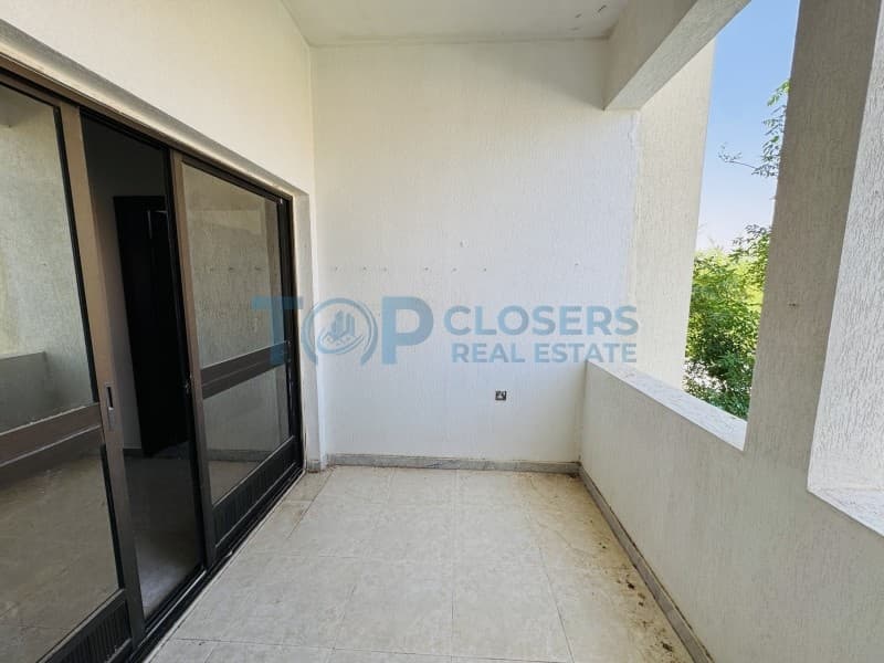 Near Dubai Exit | Huge Balcony | Spacious | Clean - Image 3