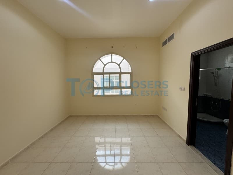 Prime Location | Central AC | Elevator|Best Price - Image 3