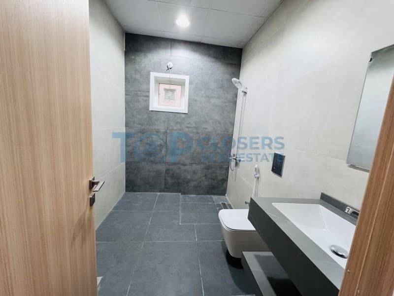 Brand New| Spacious & Bright| Tawteeq Contract - Image 3