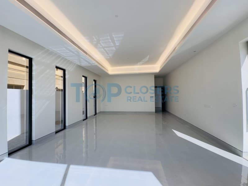 Brand New| Moderen Design | Back Yard - Image 4