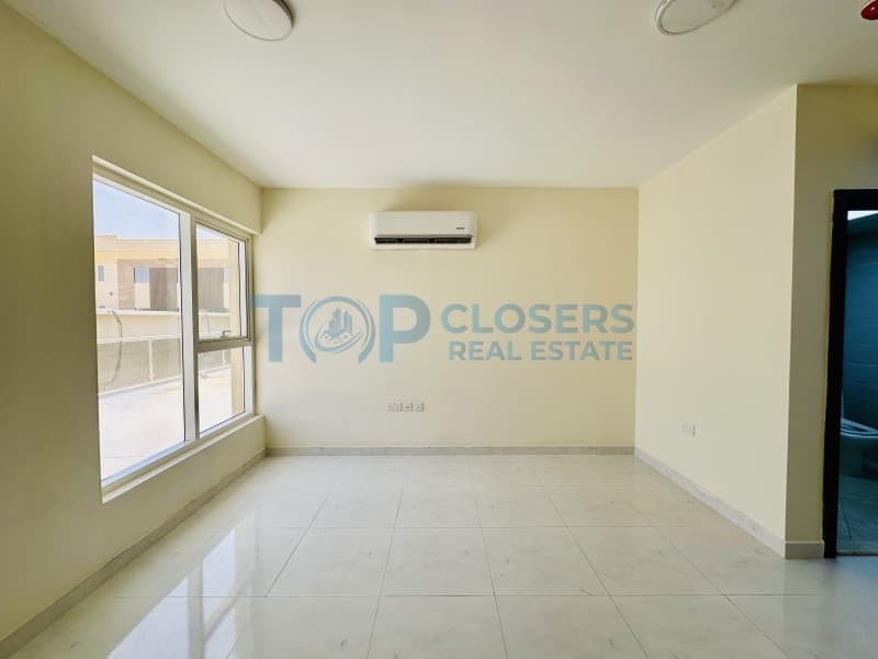 Modern 1 Br | Prime Location|First Floor|Elevator - Image 3