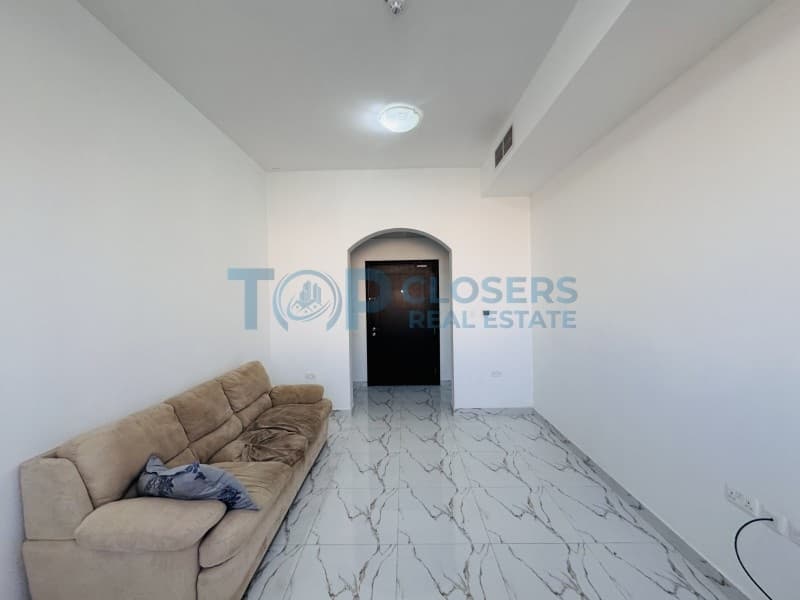 Price Location | 2 Master Bedrooms | Basement Parking - Image 1