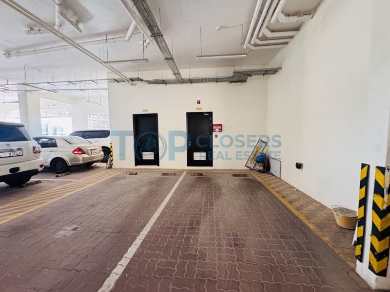 Price Location | 2 Master Bedrooms | Basement Parking - Image 4