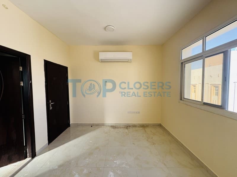 Near To Jimi Mall | Ready To Move | Prime Location - Image 3