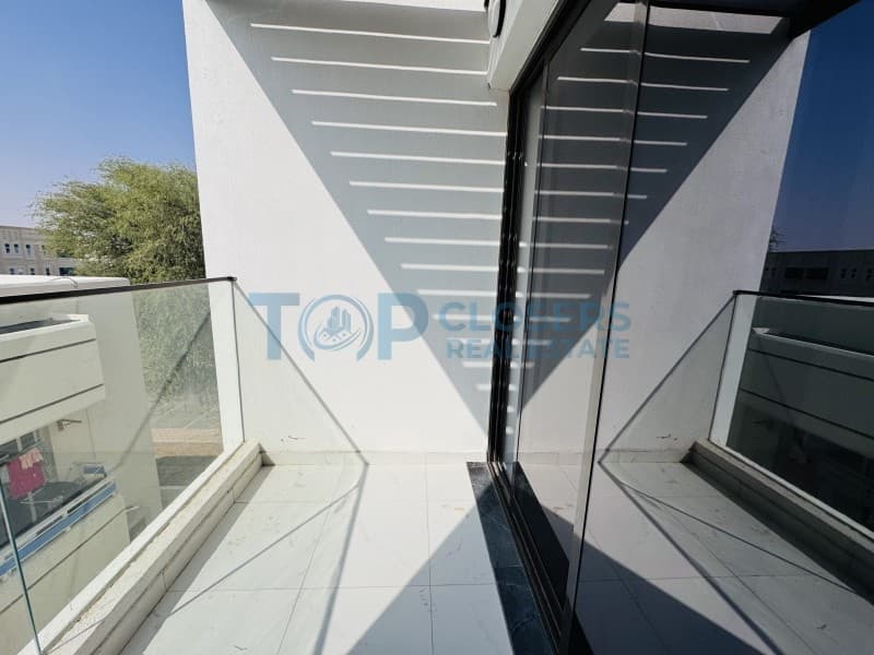 Prime Location | Central Ac Free| Balcony - Image 3