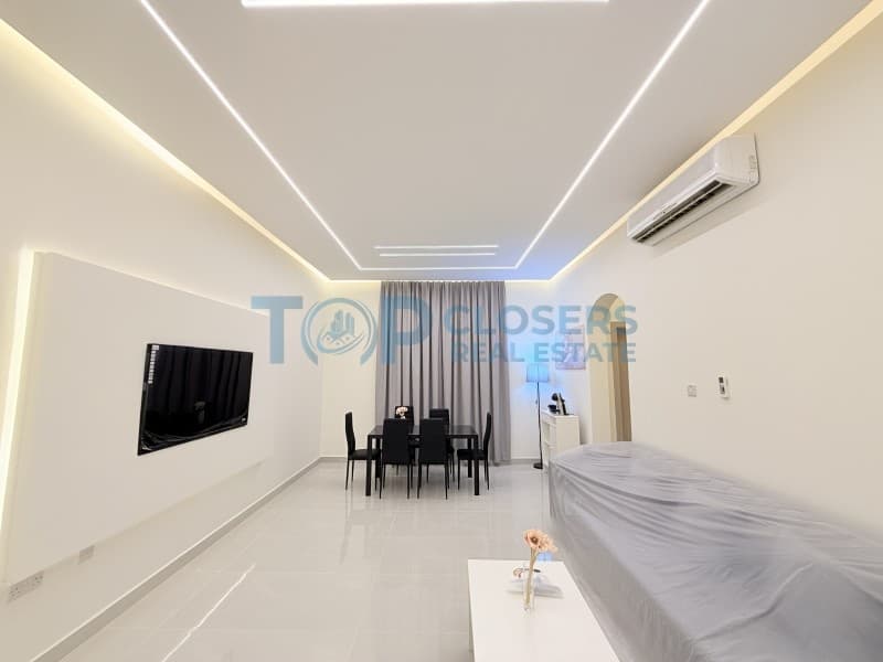 Luxury Fully Furnished Apartment| 12 Payments - Image 2