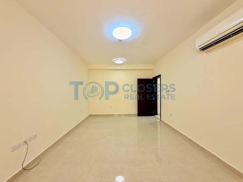 Neat N Clean 3Br | Ready to Move | Near to Schools - Image 1