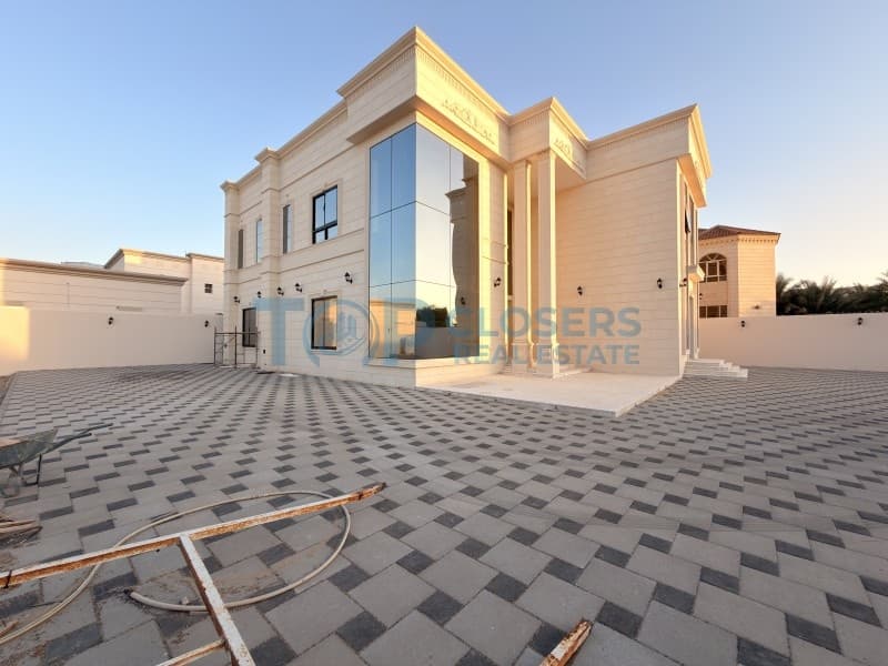 Brand New 5Br Villa | Modern Finishing | Near Mall - Image 2