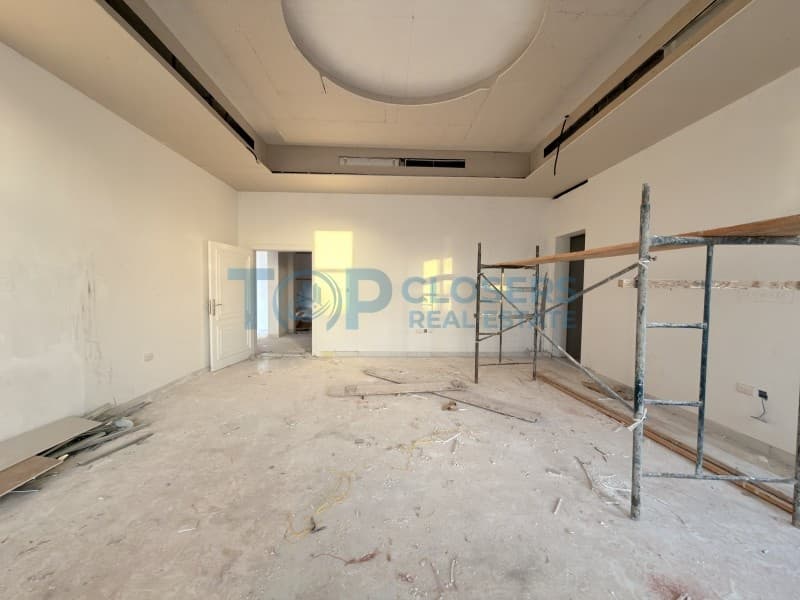 Brand New 5Br Villa | Modern Finishing | Near Mall - Image 3