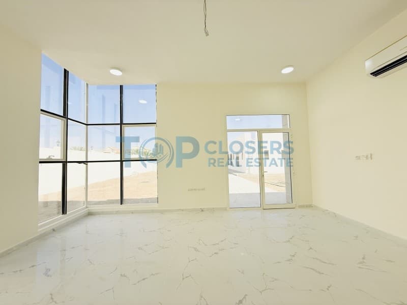 New Villa Ready to Move | Prime Location|Balcony - Image 2