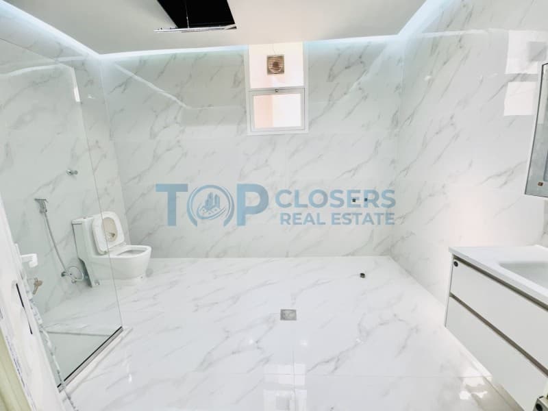 Brand New Villa| Driver Room| Yard - Image 4