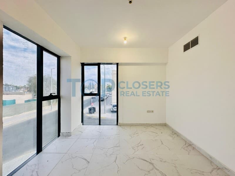 Prime location| Central AC | Bright and Spacious - Image 1