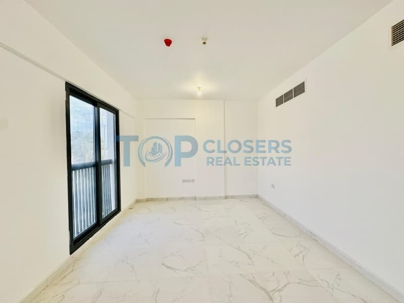 Prime location| Central AC | Bright and Spacious - Image 2