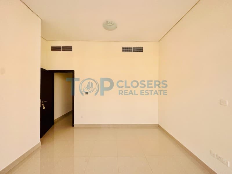 Modern 3-Bedroom Apartment | Balcony |Gym and Pool - Image 4