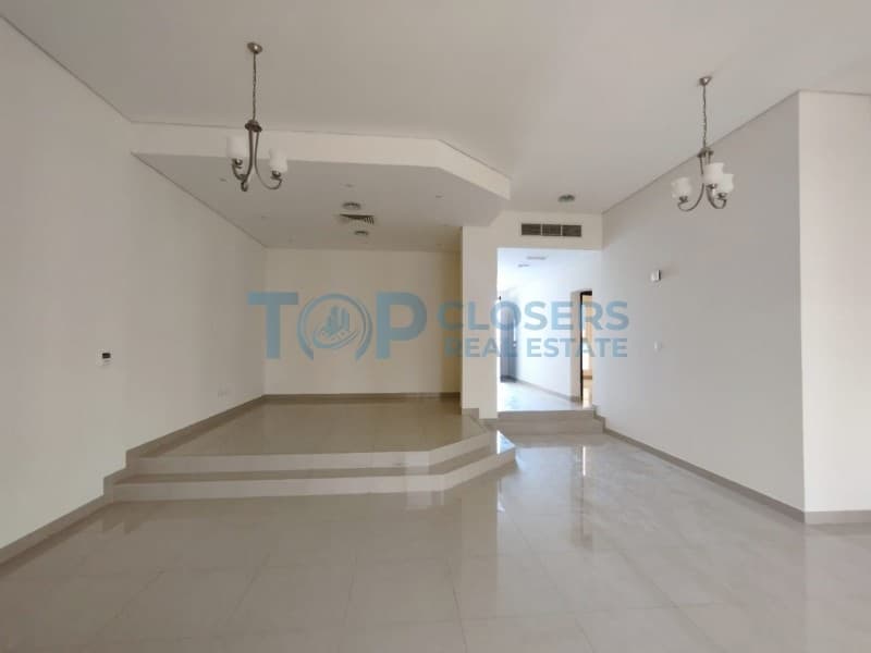 Spacious Apartment | Shaded Parking | pool & Gym - Image 4