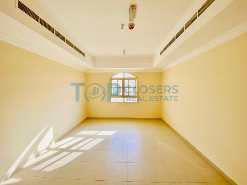 Ready To Move | Prime Location | Best Deal - Image 1