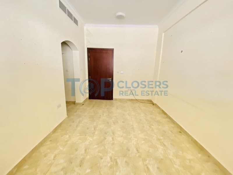 Spacious 1BHK | Central Duct AC | Covered Parking - Image 2