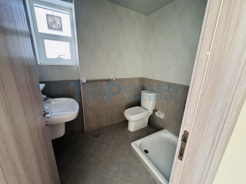 Brand New| Great Location | Central Duct Ac - Image 3