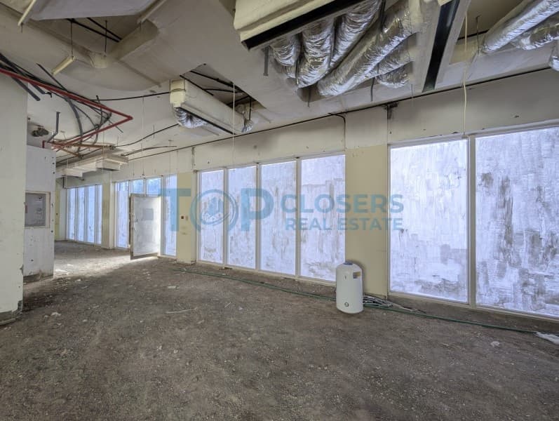 Prime Location| Best for Bank | Super Market |Business - Image 1