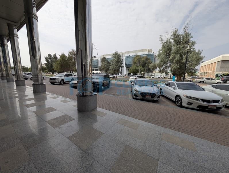 Prime Location| Best for Bank | Super Market |Business - Image 2