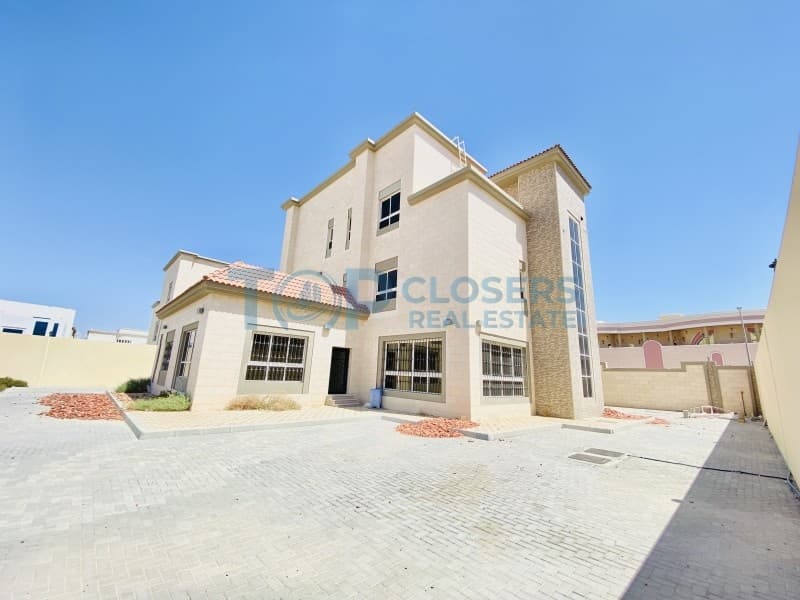 Triplex Villa | Elevator | Huge Yard | Driver Room - Image 1