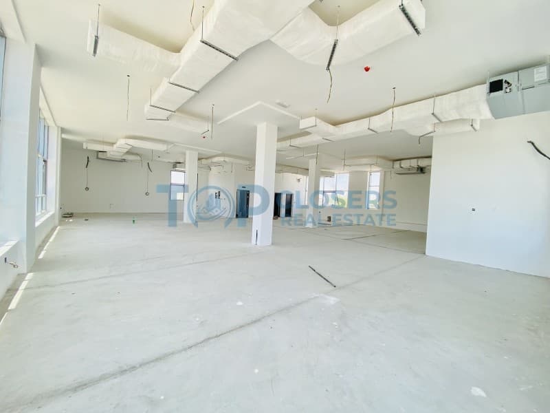 Brand New Commercial | Prime Location| Buisness Hub - Image 4