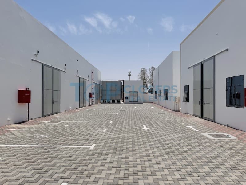 Great Location | Tenancy Contract | Free Parking - Image 1