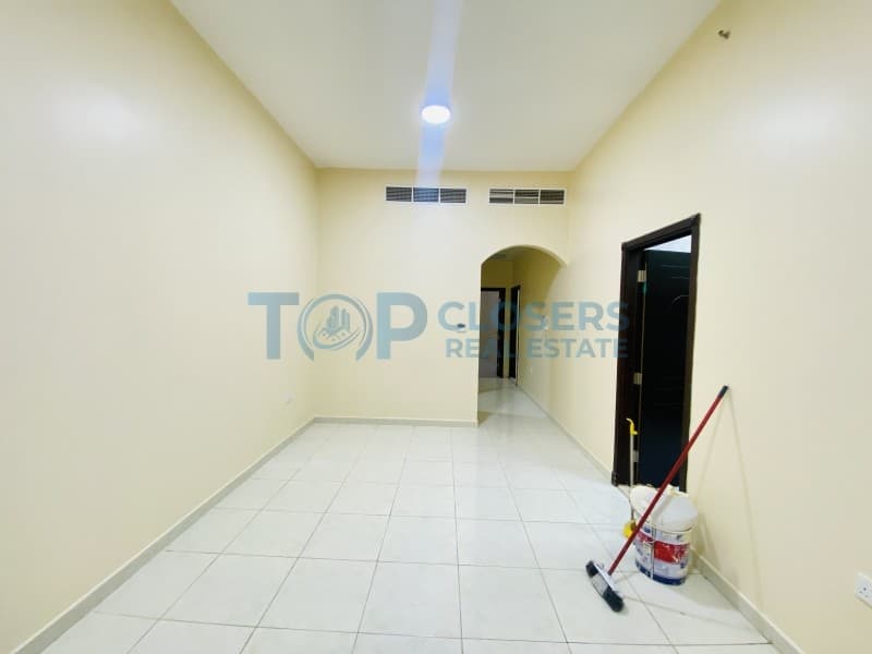 Spacious 2BHK | Neat & Clean |Elevator | Wardrobe - Image 3