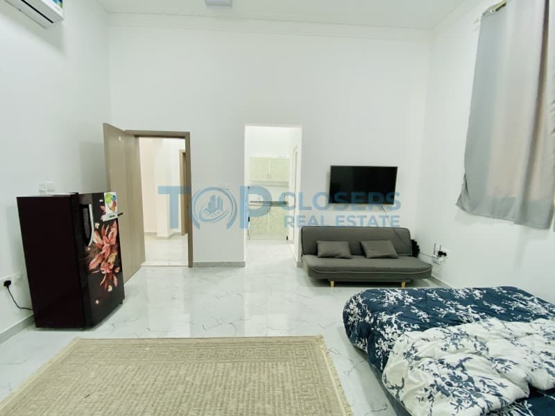 Monthly Studio| Near To Mall| Include Utilities - Image 1