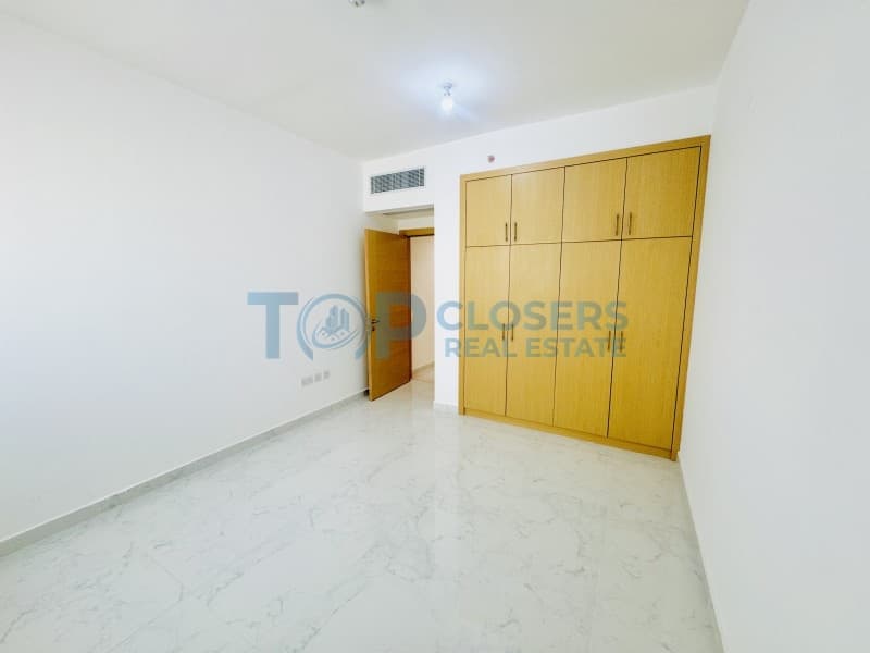 Near To Tawam | 2nd Tenant | Bright | Spacious - Image 3
