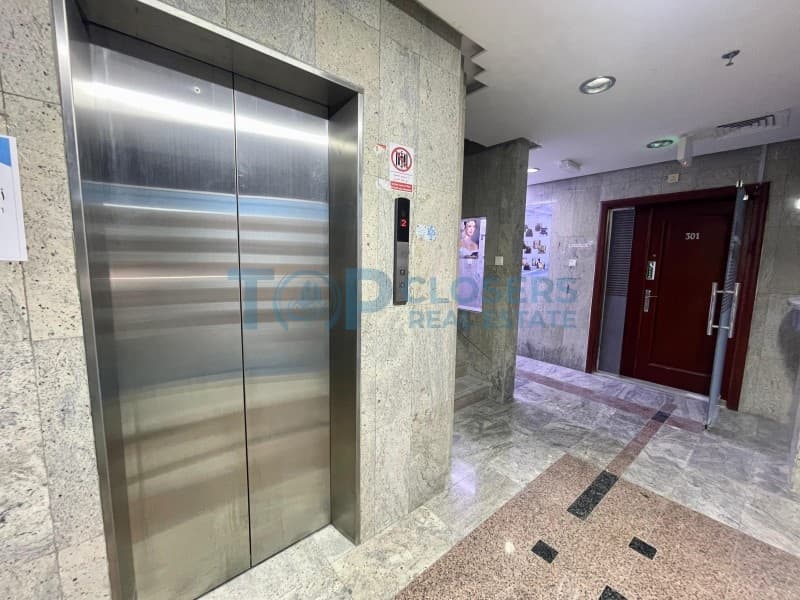 Listing Image 17