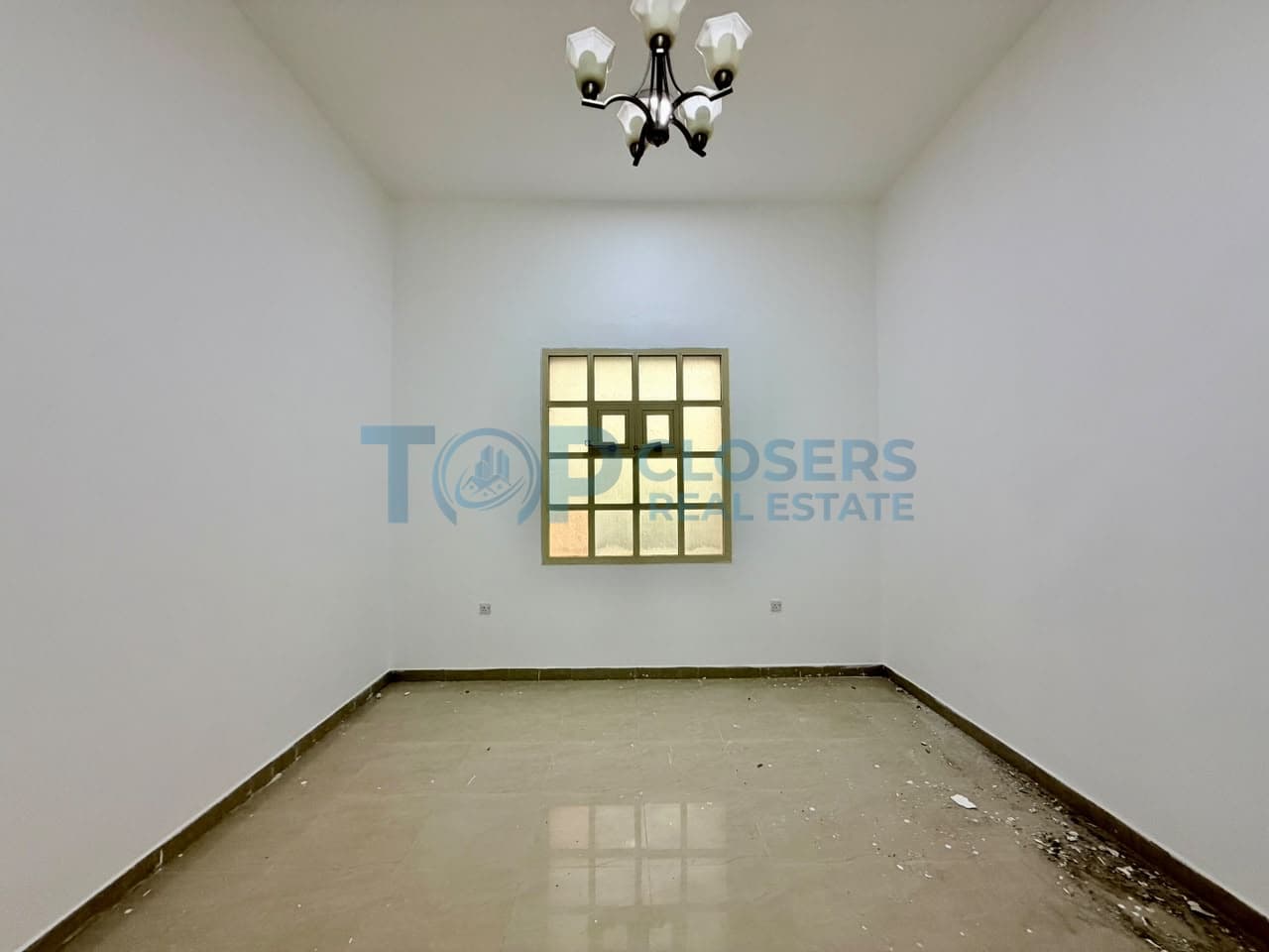 Private Entrance 4Br First Floor | Inc Water Electricity - Image 4