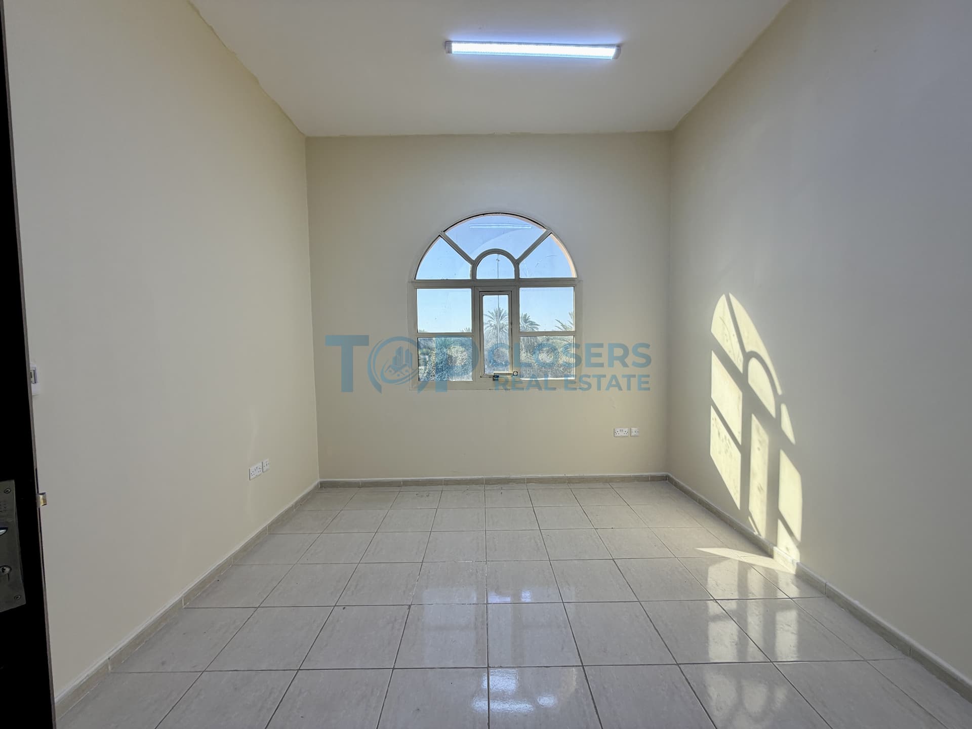Neat n Clean 3 Br | First Floor | Near Tawam - Image 2