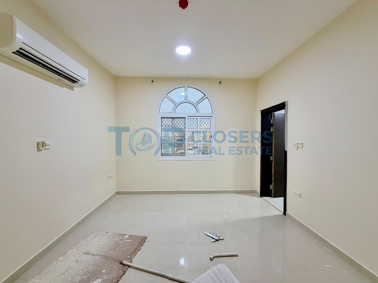 Neat N Clean 2 Master Br|First Floor |Near Schools - Image 4