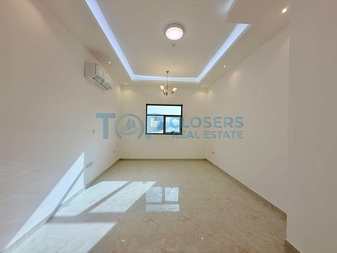 Brand New 1 Master Br | Ready to Move | Must See - Image 1