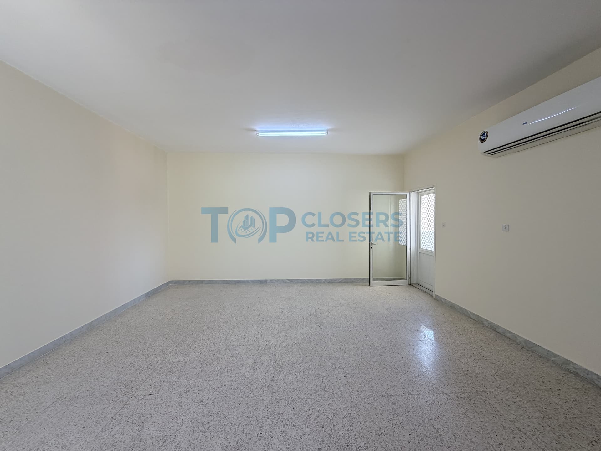 Spacious 3 Br Apartment | Balcony | First Floor - Image 4