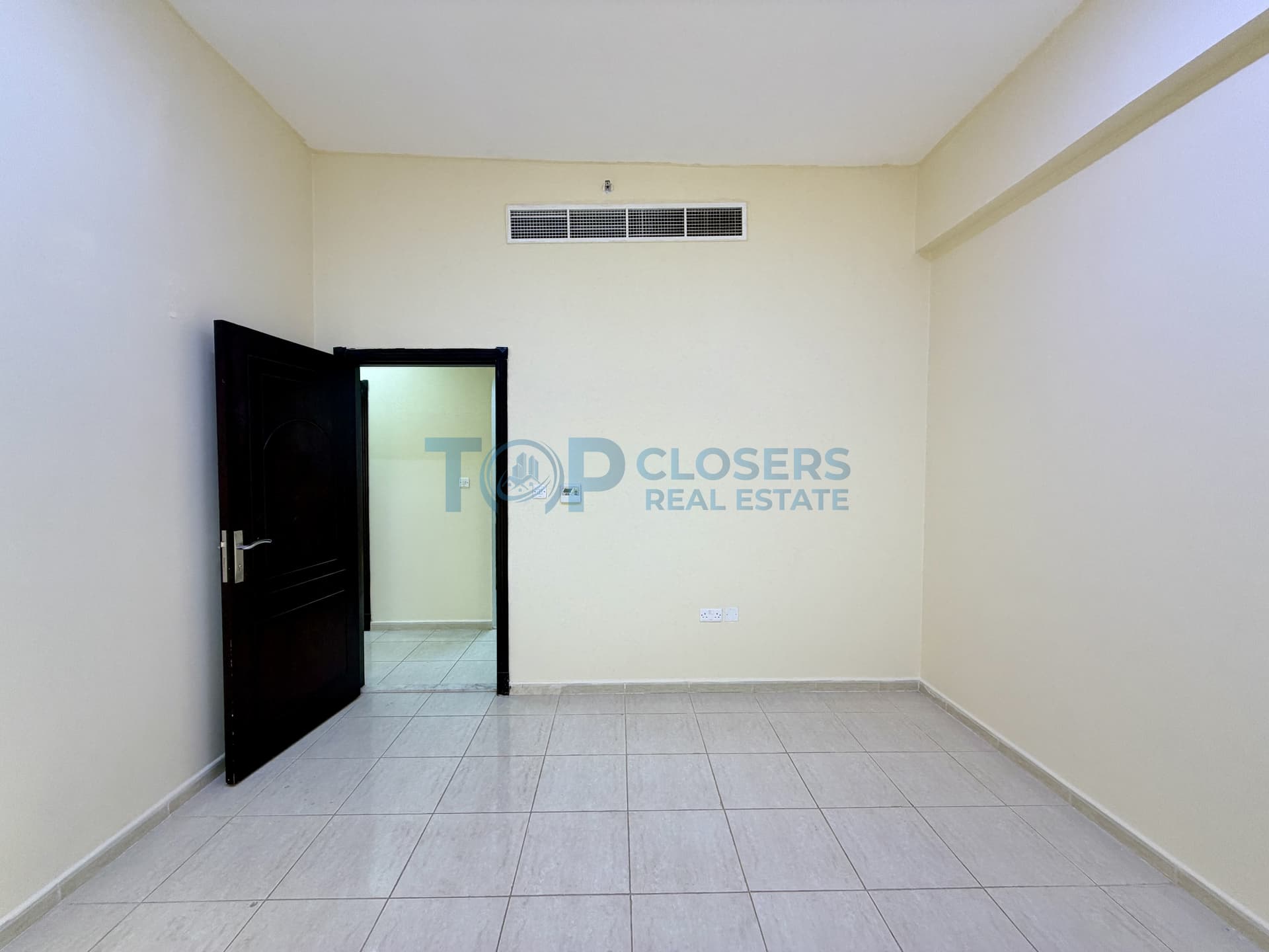 Neat n Clean 3 Br | First Floor | Near Tawam - Image 4