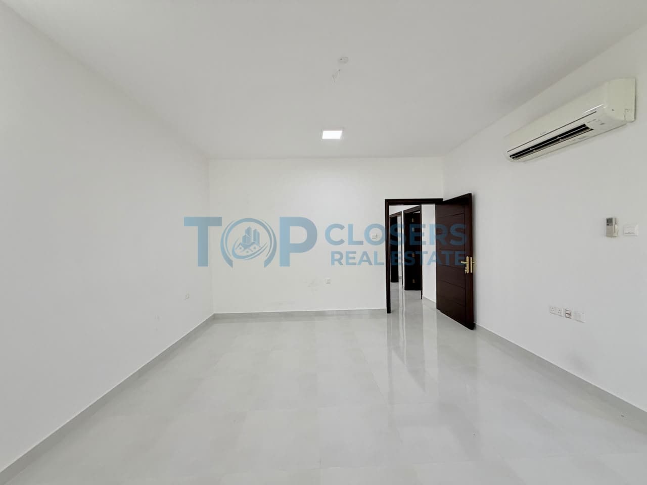 Fully Renovated 3Br On First Floor | Prime Location - Image 2
