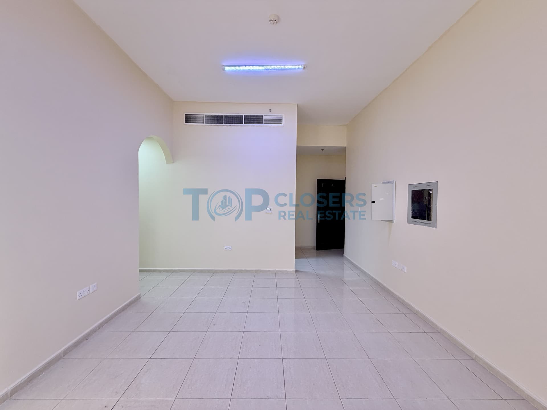 Neat n Clean 3 Br | First Floor | Near Tawam - Image 1