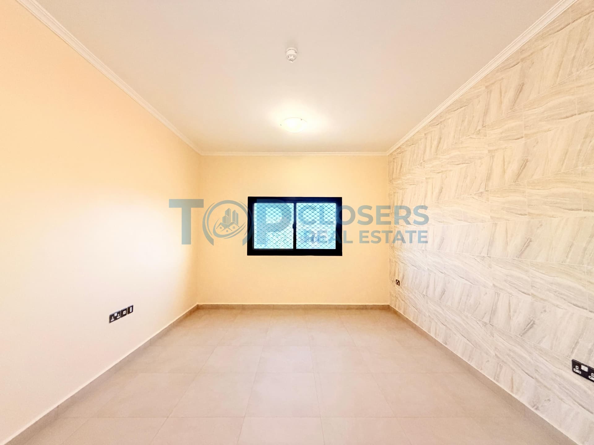 Prime Location | Near to Dubai Road |4 Payments - Image 2