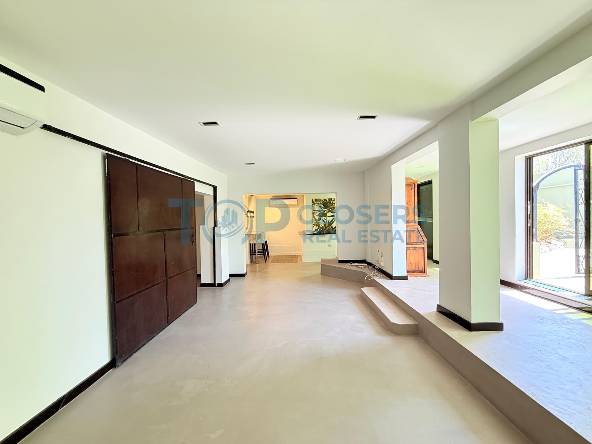 3 Payments | Private Front Yard | Ground Floor - Image 3