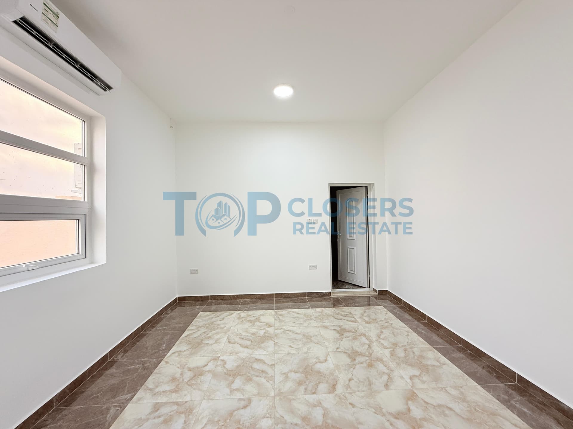 Compound Villa | Private Yard | 2 Car Parking - Image 4