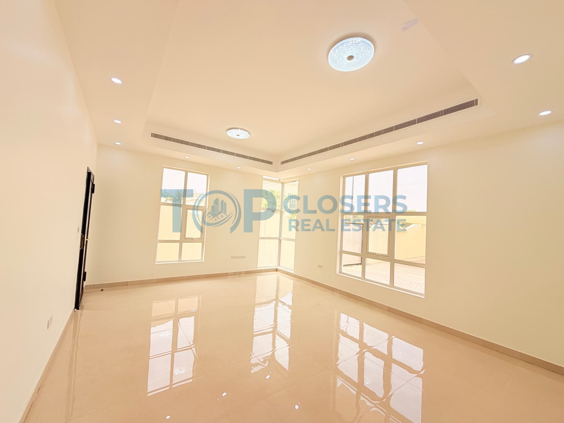 New Villa | Prime Location | | Ready to Move In - Image 3
