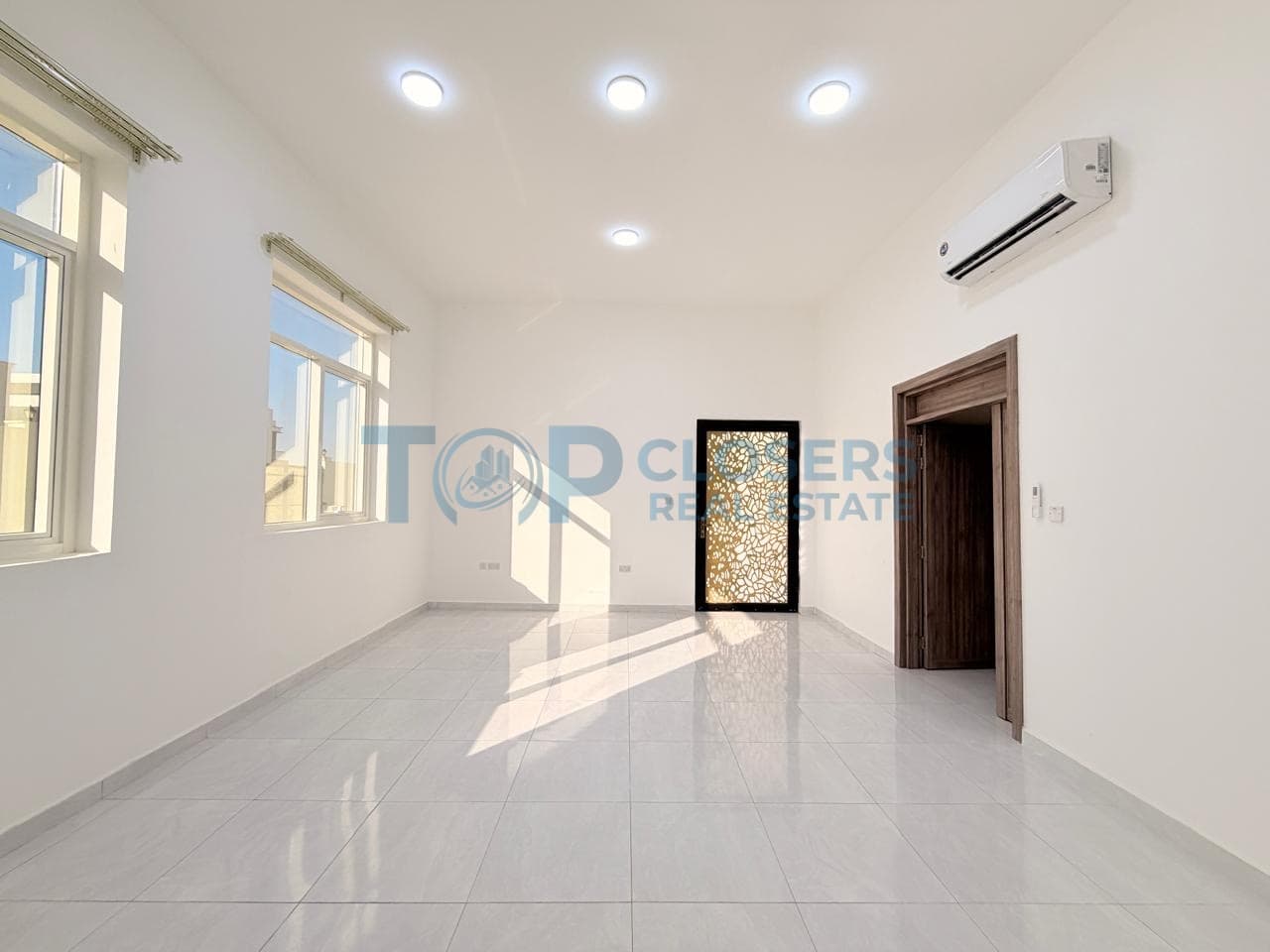Clean Villa | Near to Mosque | Private Big Yard - Image 2